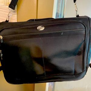 American Tourister Garment Bag